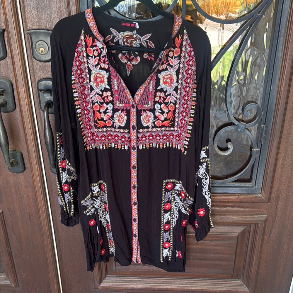 Johnny Was Black Embroidered Women's Top - Picture 1 of 14